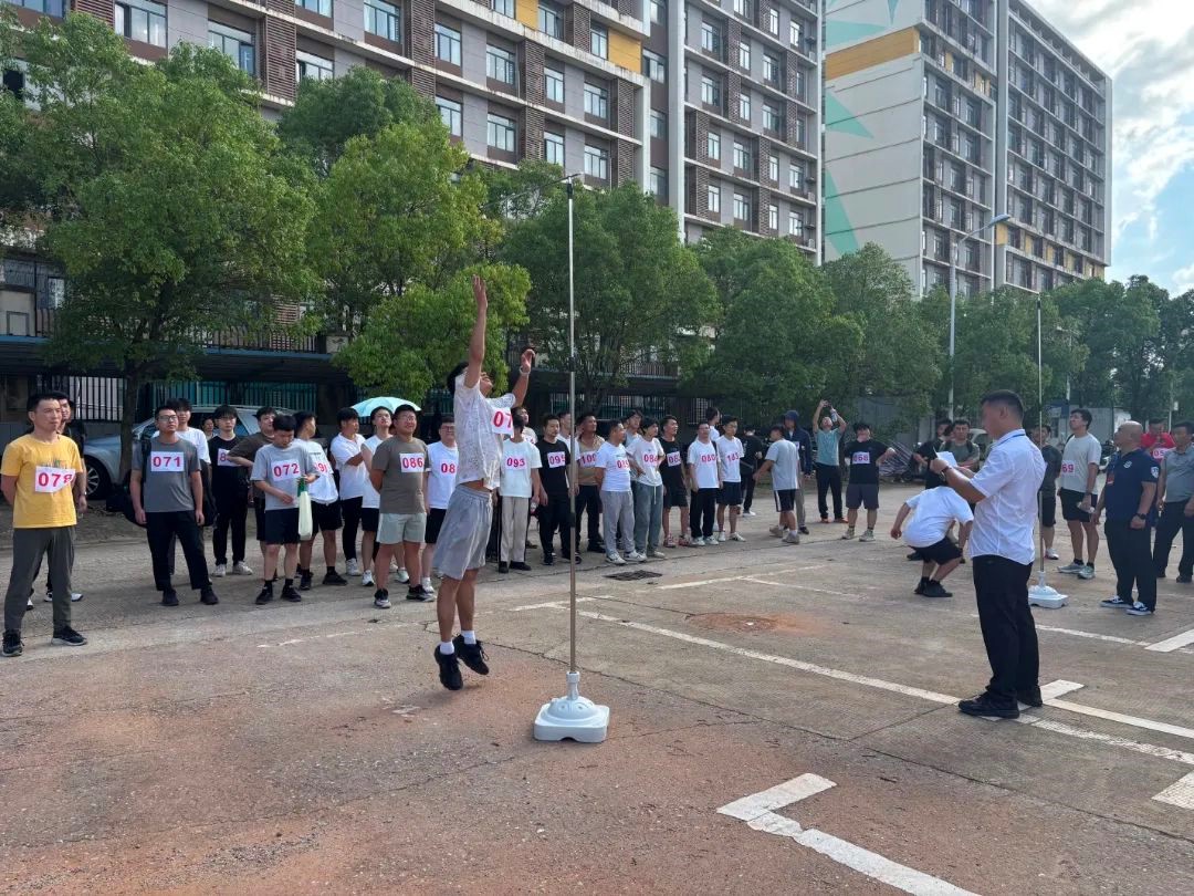 201e0ac8f0228a51.jpg 201e0ac8f0228a51.jpg