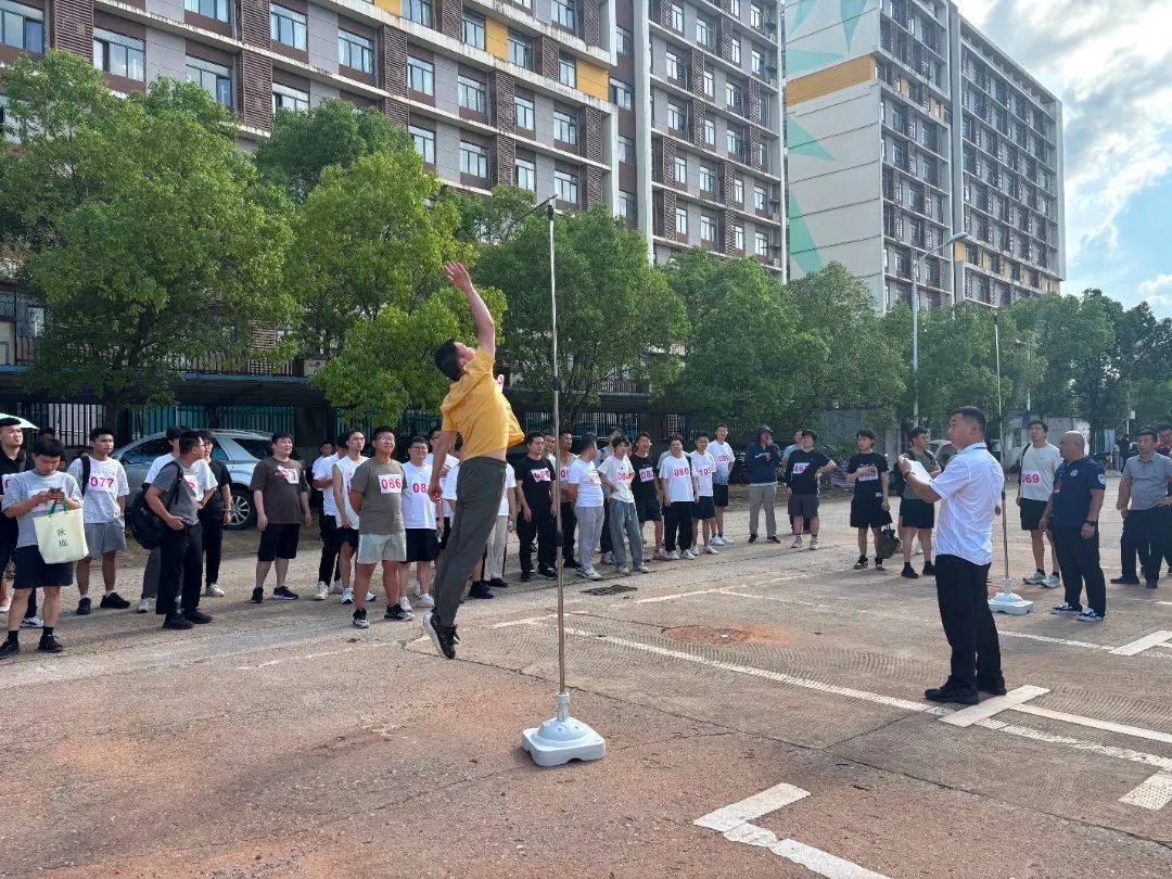 8854655b9e9d7ec7.jpg 8854655b9e9d7ec7.jpg