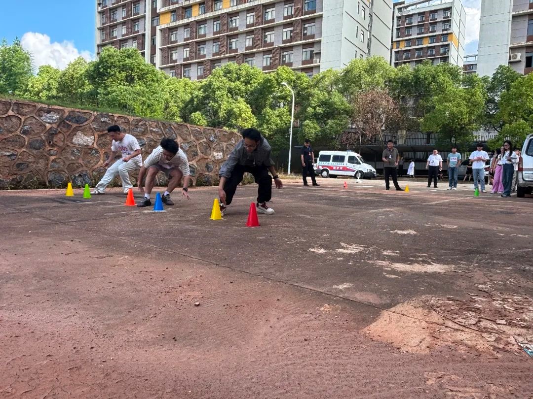 7c70a17f86d5b29c.jpg 7c70a17f86d5b29c.jpg